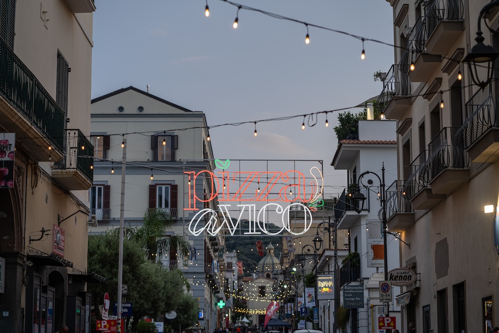 Pizzaioli al lavoro